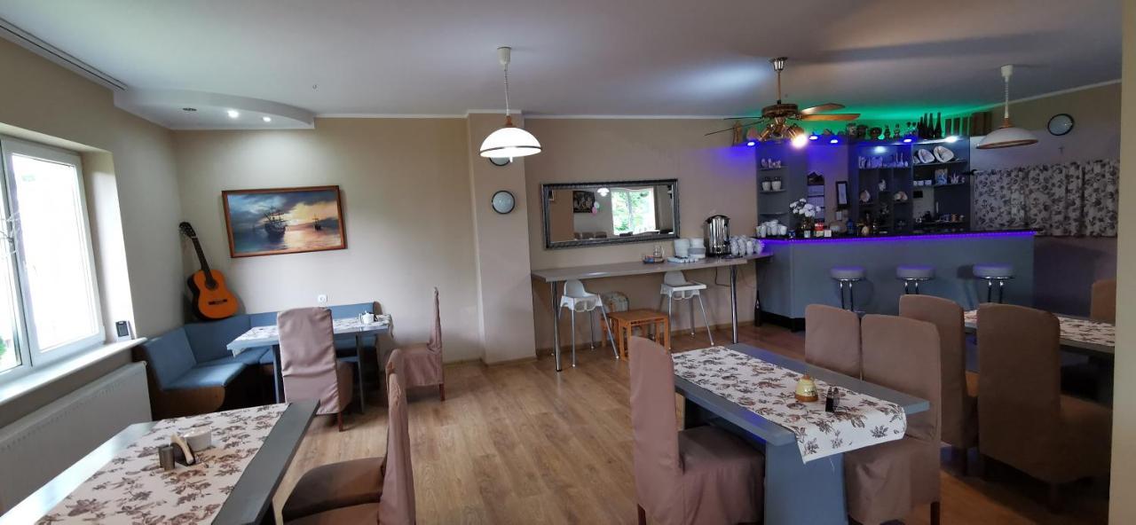 Sympatik Bed & Breakfast Jastrzebia Gora Exterior photo