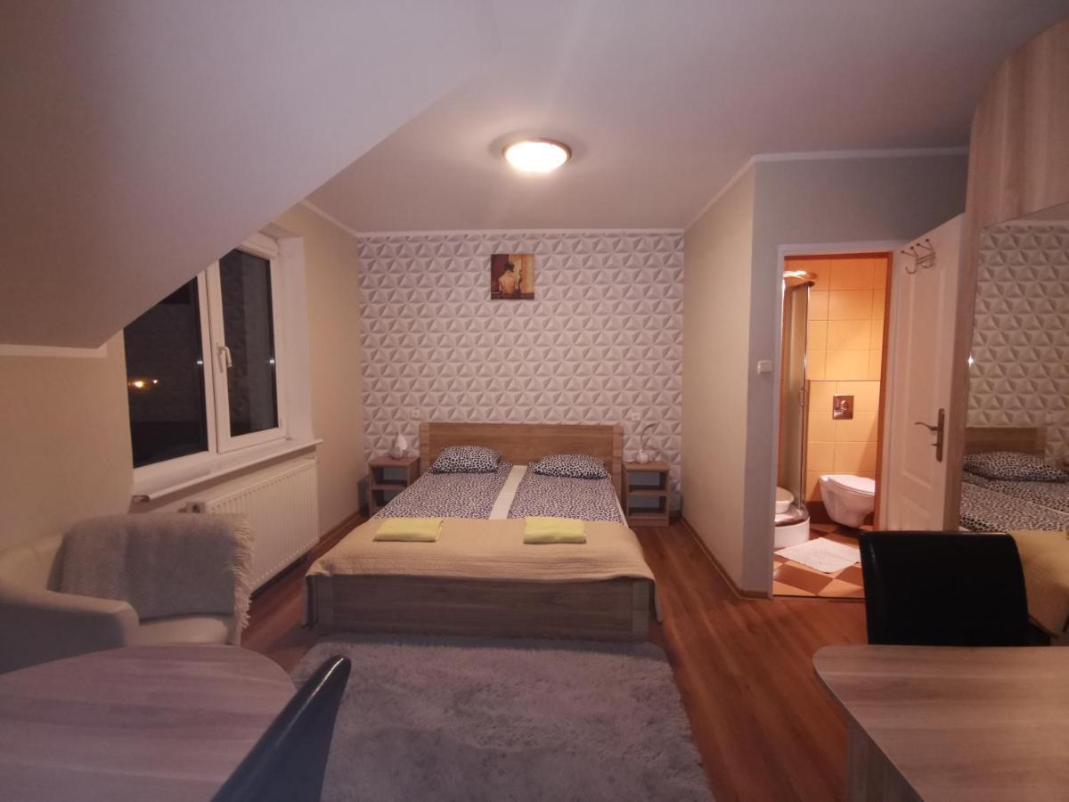 Sympatik Bed & Breakfast Jastrzebia Gora Exterior photo